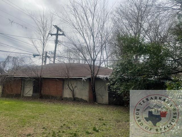 915 Pecan St. Property Photo 4
