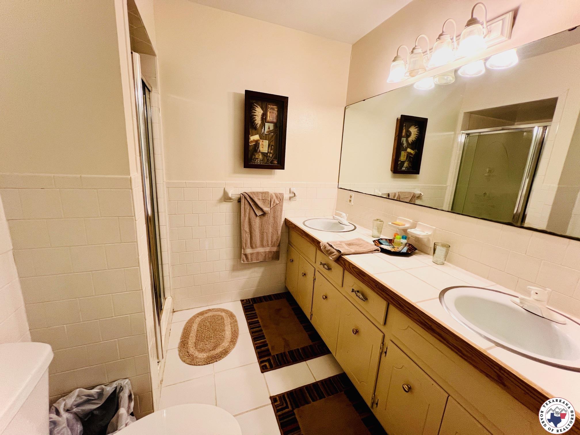 741 Rainbow Road Property Photo 10