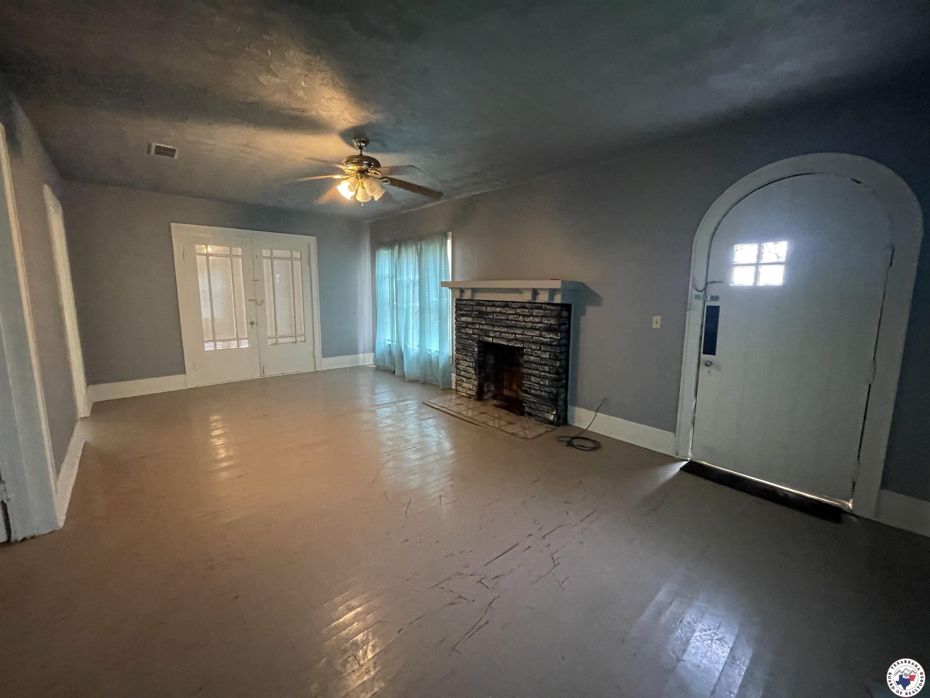 348 Broadway Property Photo 8