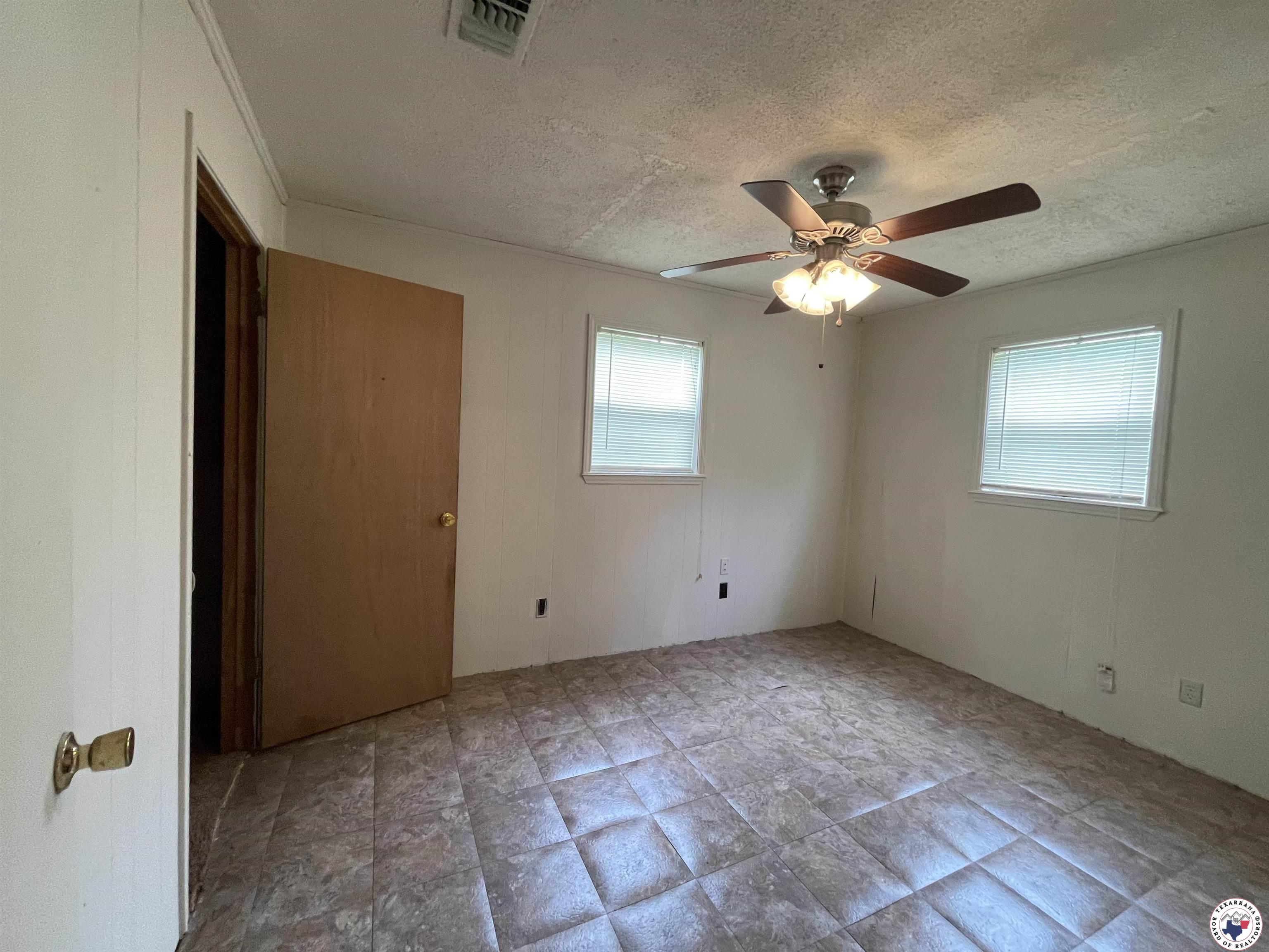 348 Broadway Property Photo 18