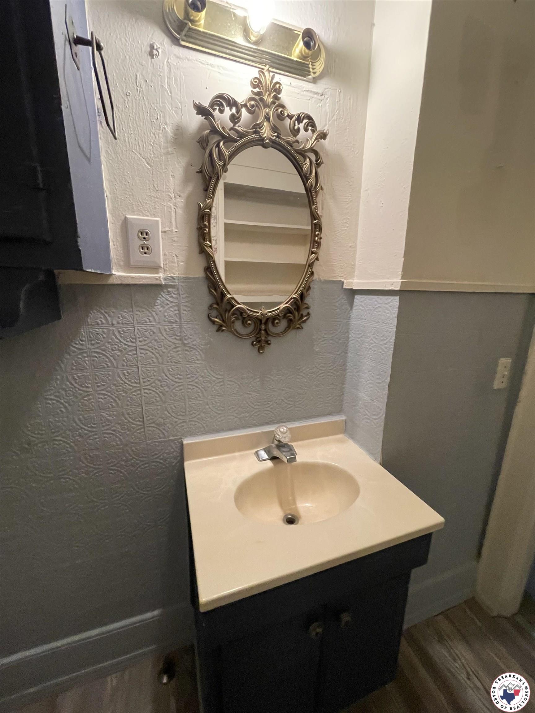 348 Broadway Property Photo 19