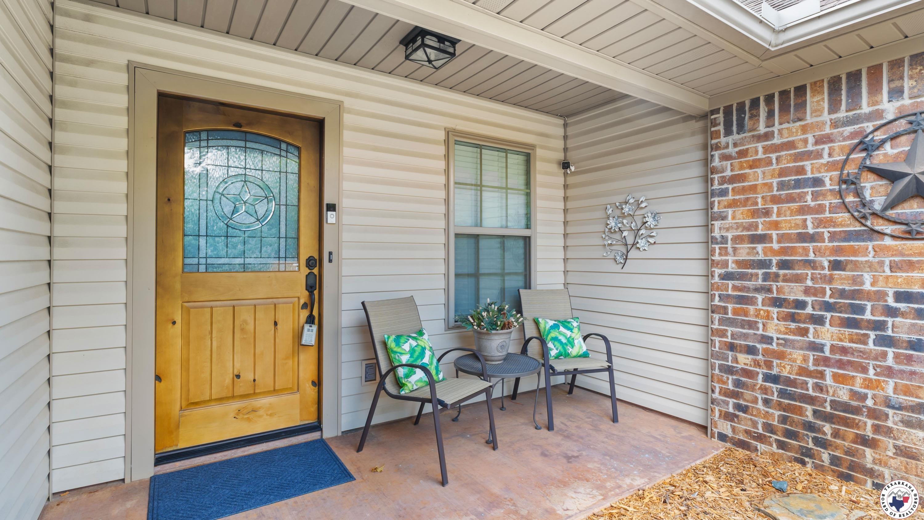 5105 Remington St Property Photo 5