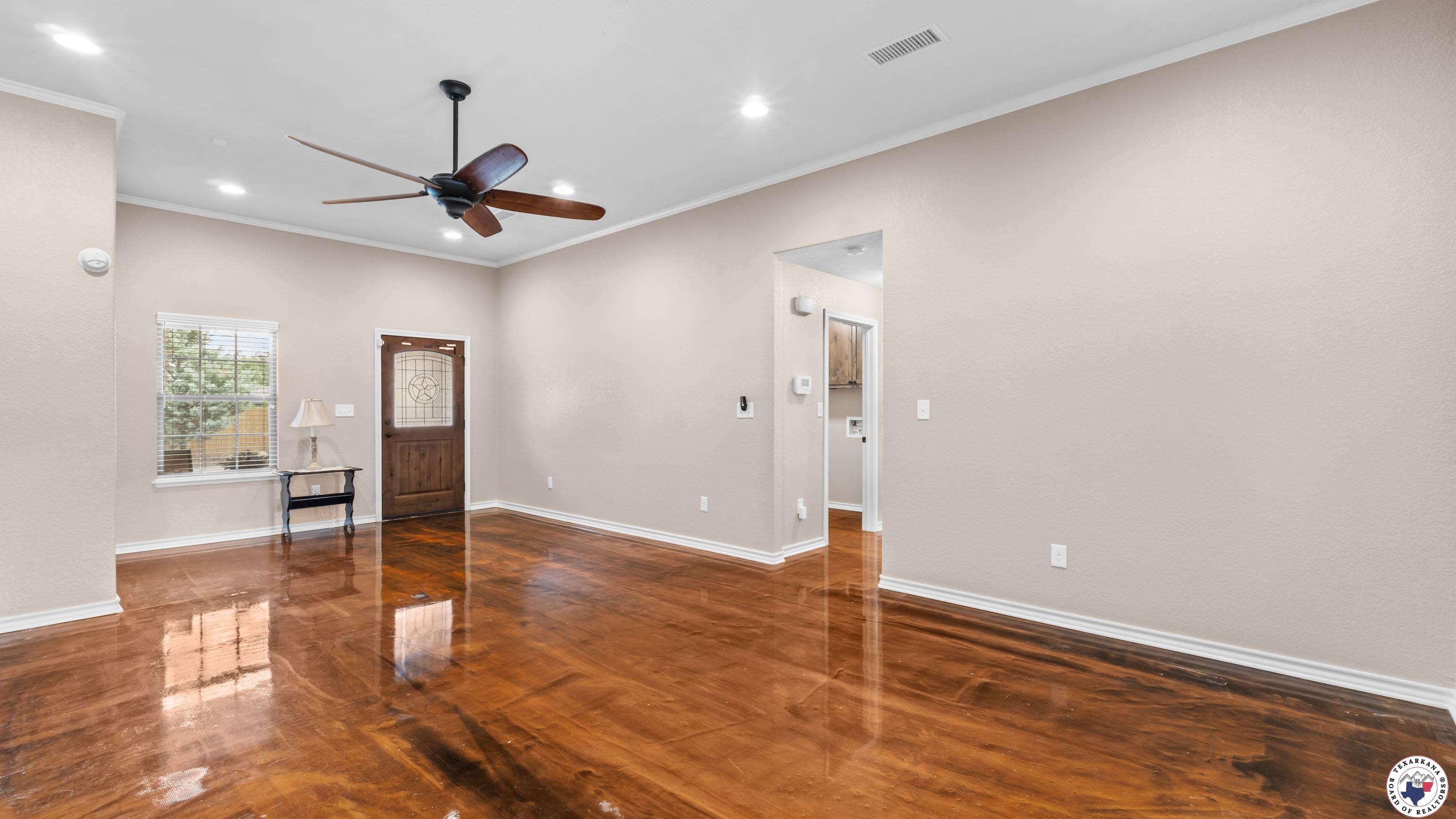 5105 Remington St Property Photo 7