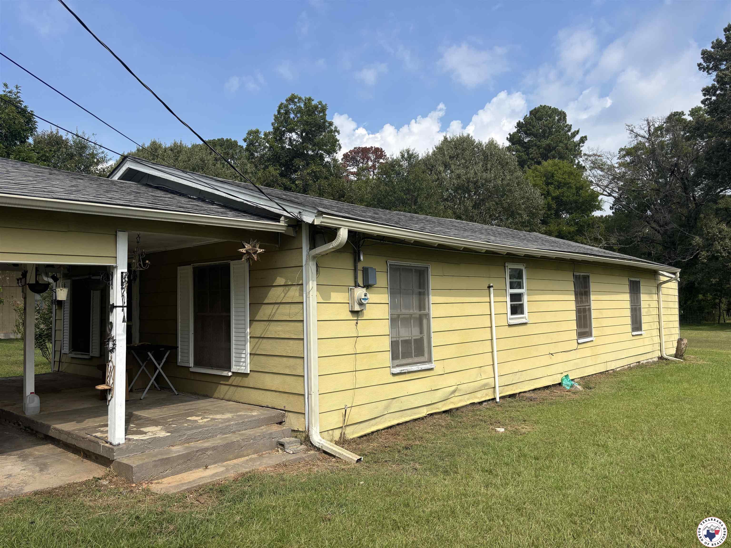 306 Doris St. Property Photo 1