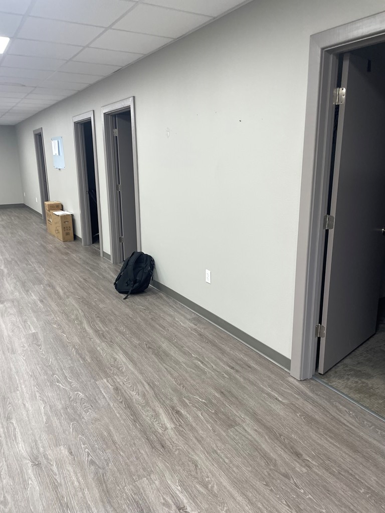 702 Property Photo 5