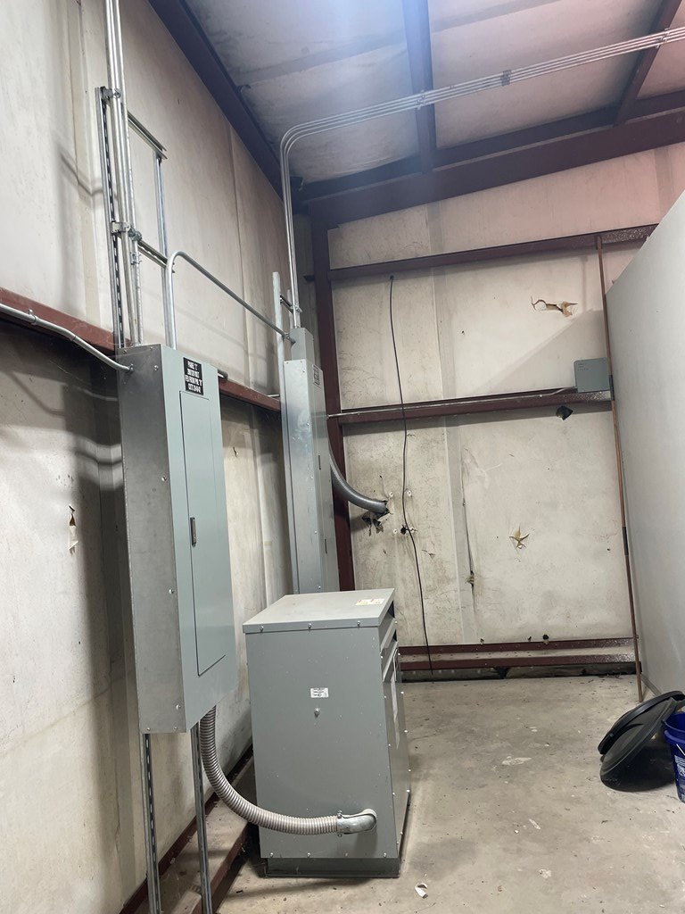 702 Property Photo 20