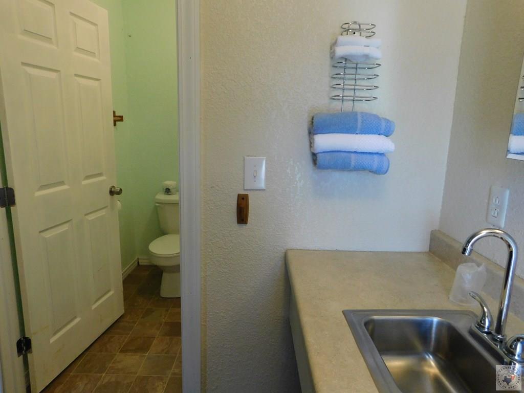 69 Courthouse Square Property Photo 11