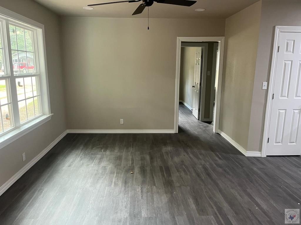 528 Piermont Property Photo 4