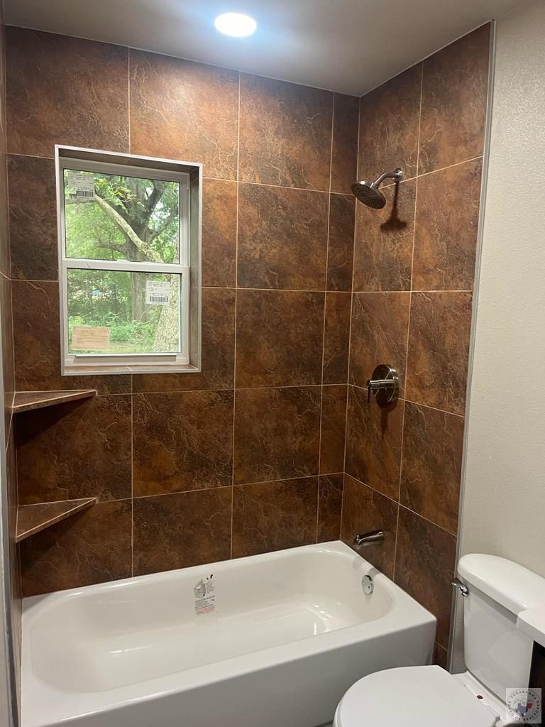 528 Piermont Property Photo 8