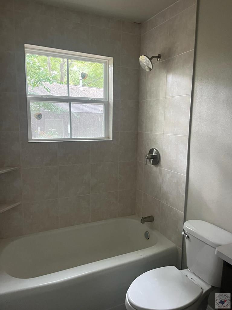 528 Piermont Property Photo 11