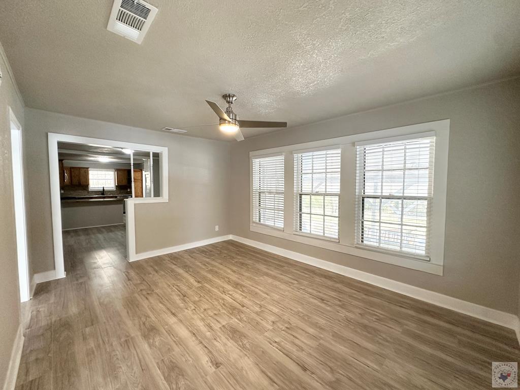 500 Blaylock Property Photo 5