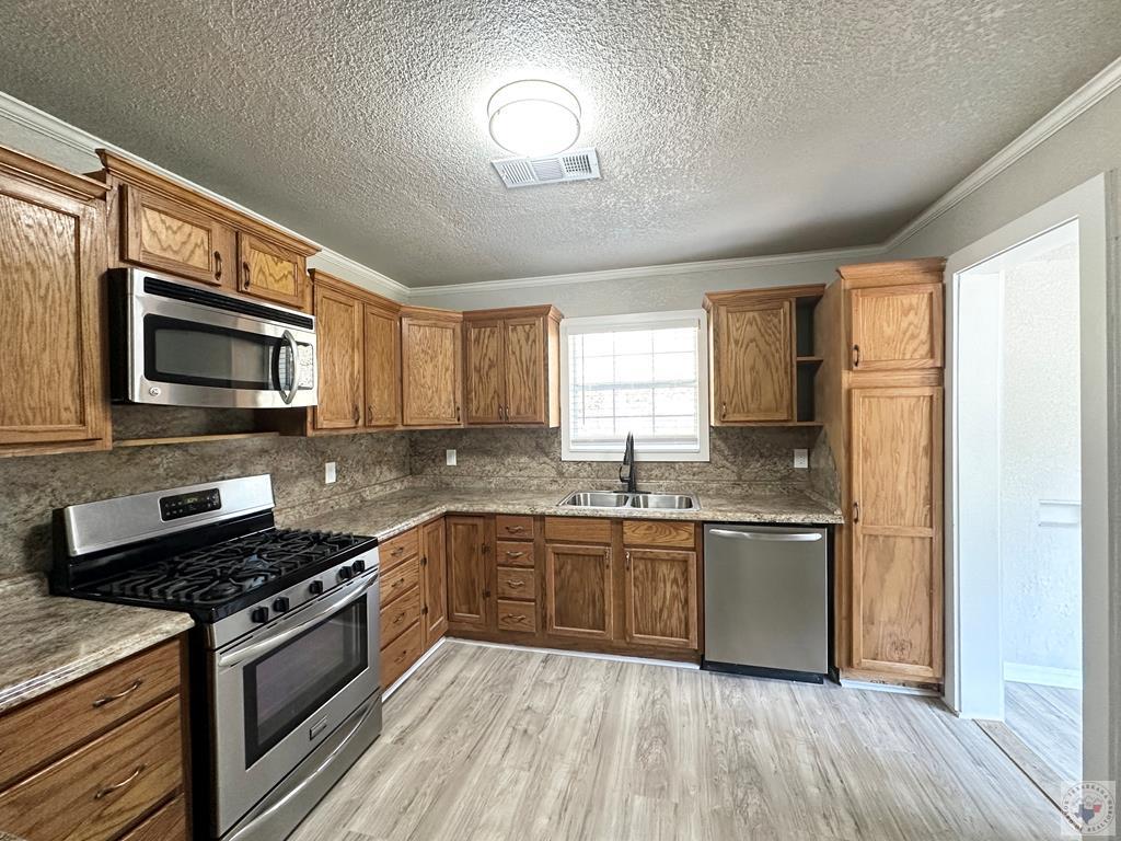 500 Blaylock Property Photo 15
