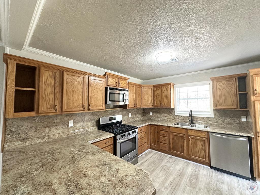500 Blaylock Property Photo 16