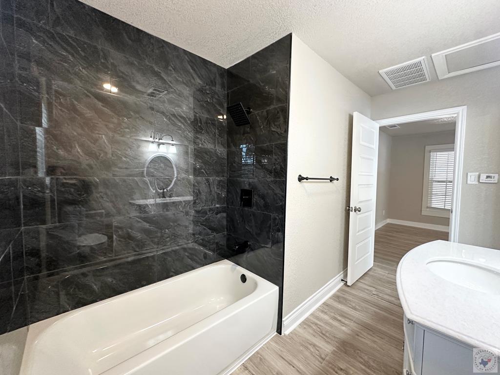 500 Blaylock Property Photo 35
