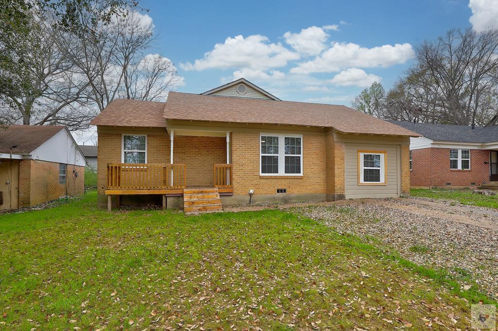 2321 N Akin Property Photo 1