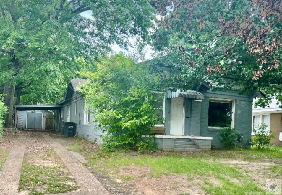 1205 Linden Ave Property Photo 1