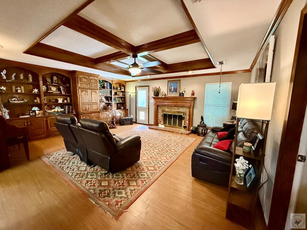 122 David Dr Property Photo 3
