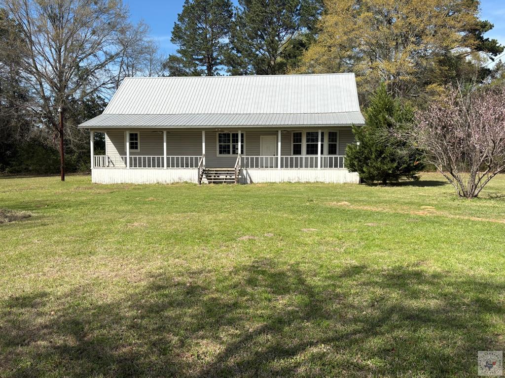 140 Wall St Property Photo 1