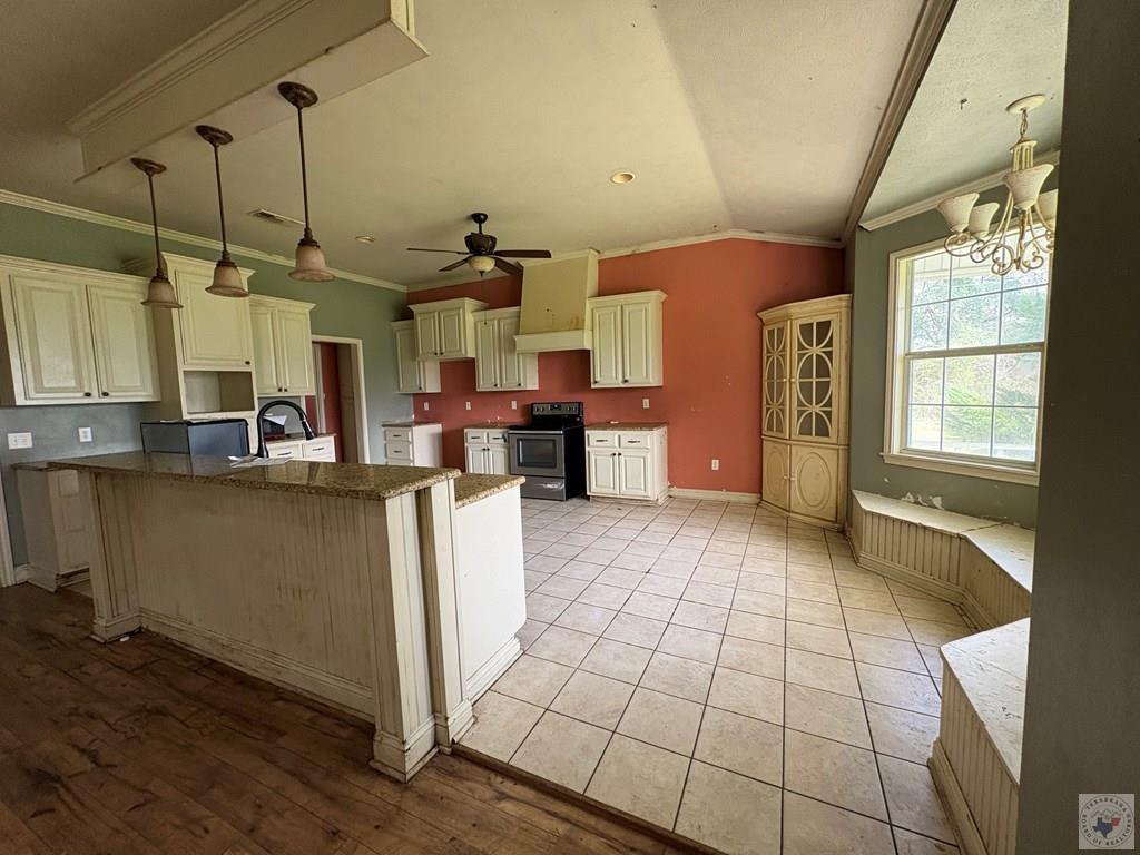 140 Wall St Property Photo 5