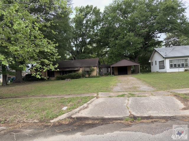 411 Church St Property Photo 1