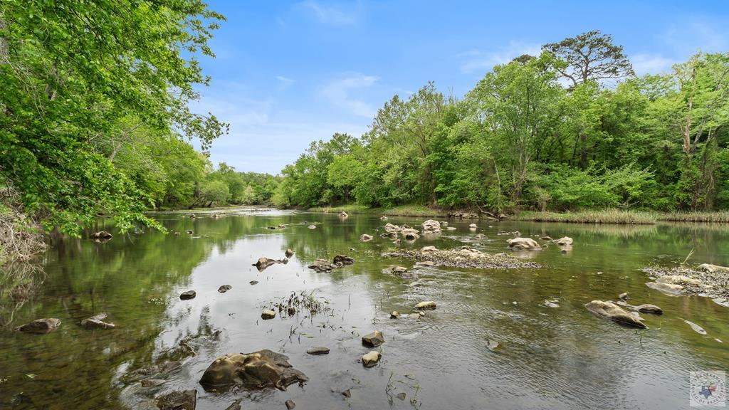 139 Rivers Edge Lane Property Photo 1