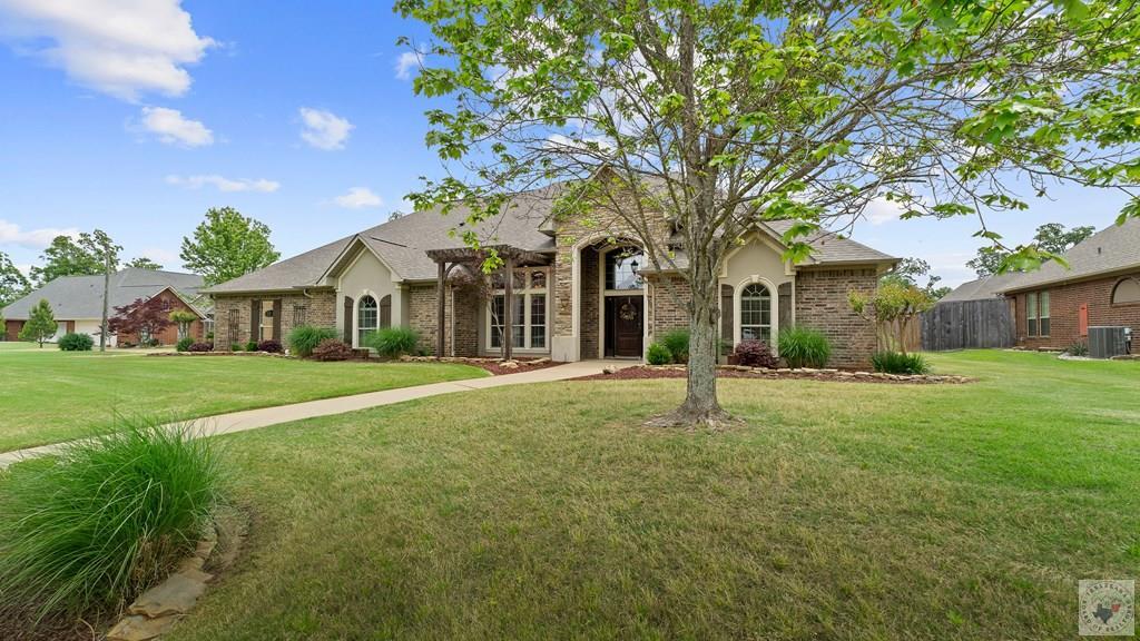 2118 Southcrest Dr Property Photo 1