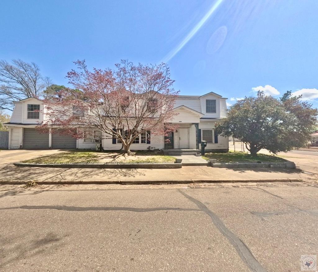 1302 Bowie