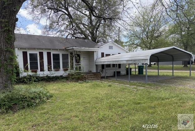 211 SW Front St