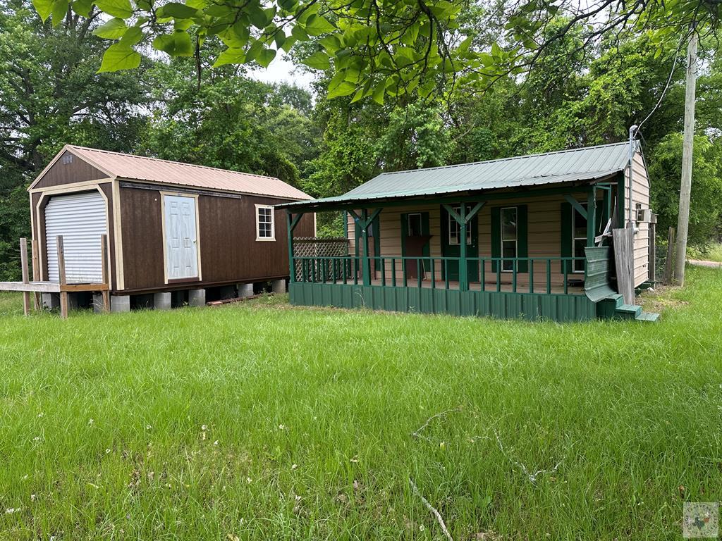 103 S Early St. Property Photo 1