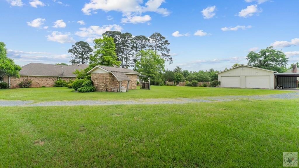 6437 East Street Property Photo 1