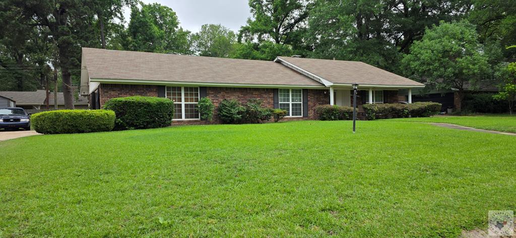 38 Broadmoor Property Photo 1