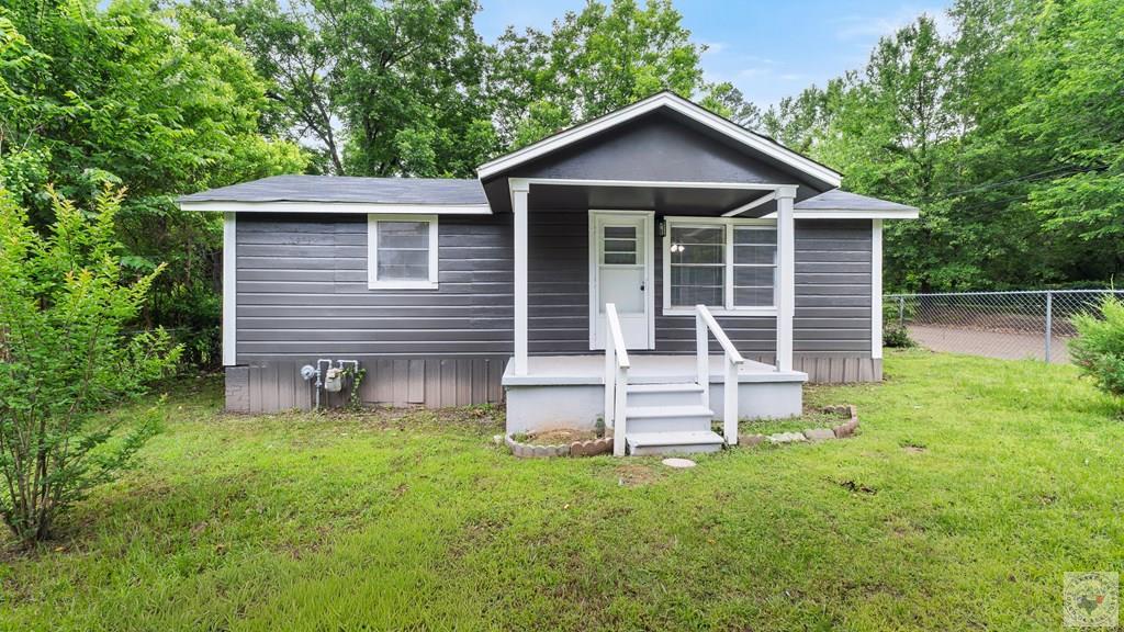 802 Ida Property Photo 1