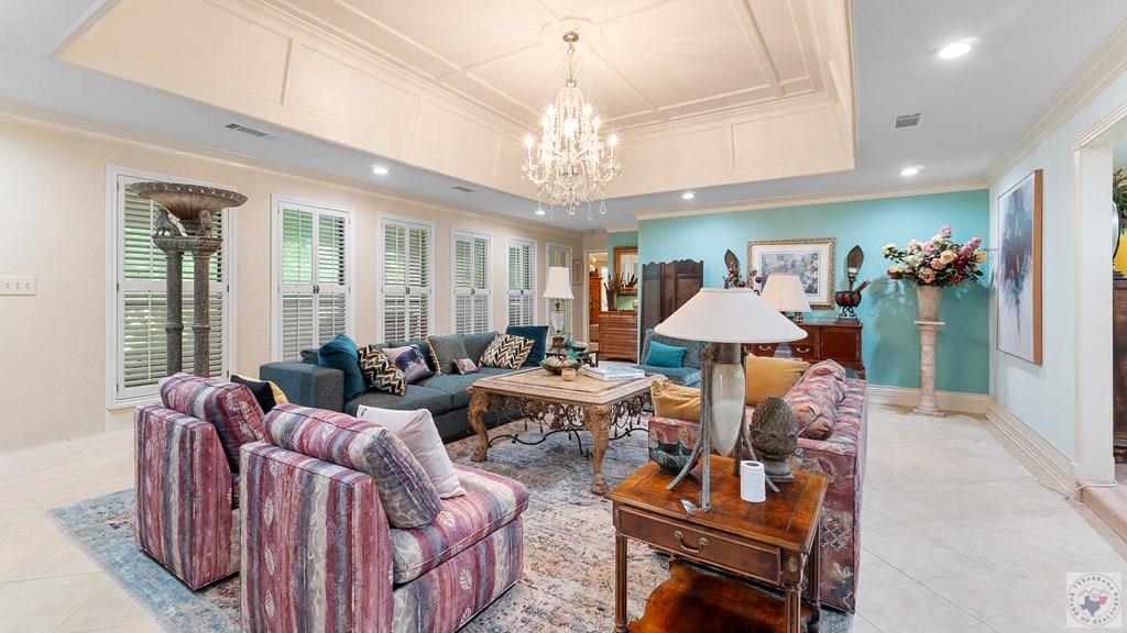 12 Knotty Pine Property Photo 4