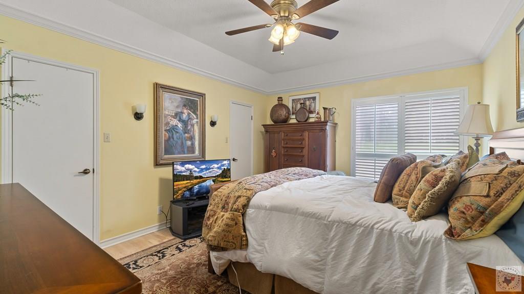 12 Knotty Pine Property Photo 22