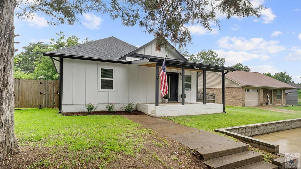 2503 Pecan