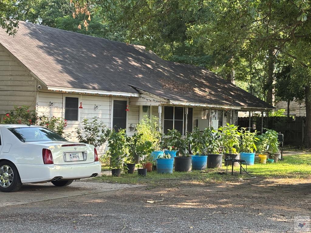 5305 S Hwy 59 Property Photo 1