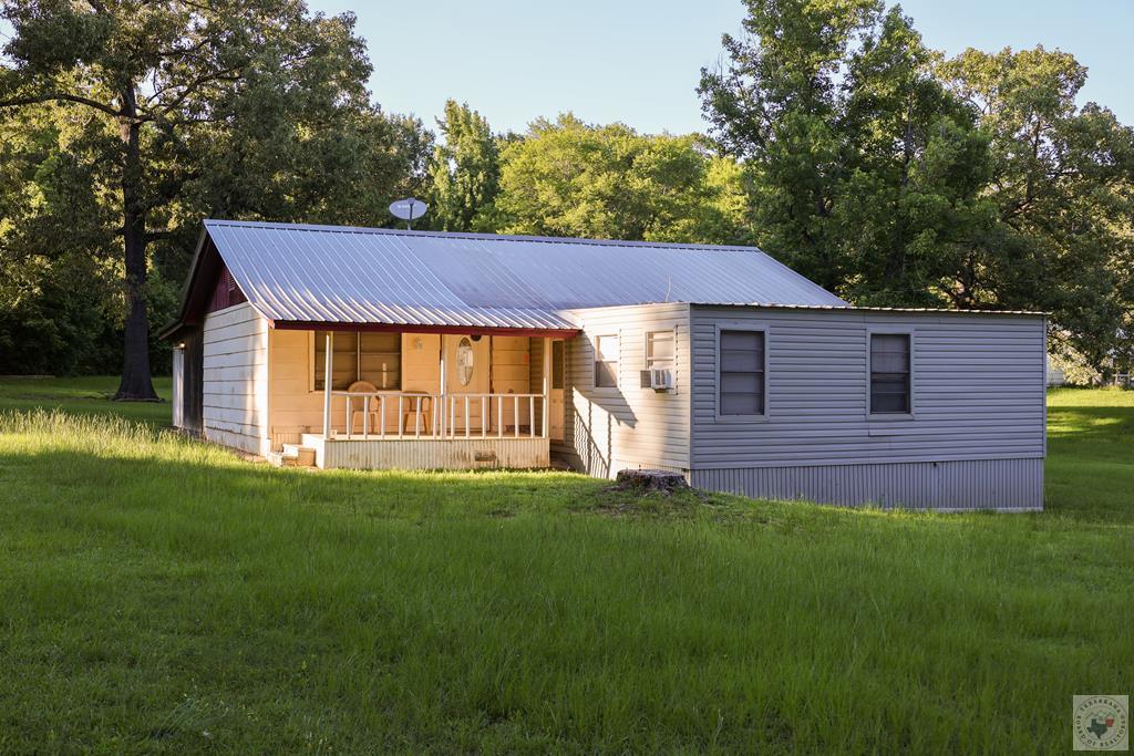 538 County Road 3541 Property Photo 1