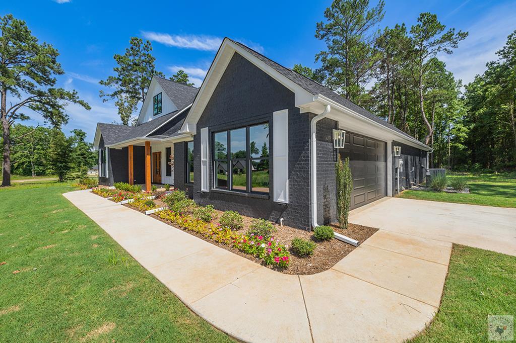 8125 Gadwall Trail Property Photo 1