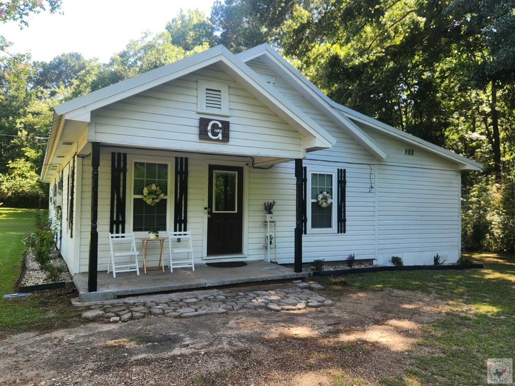 418 E Thomas St. Property Photo 1
