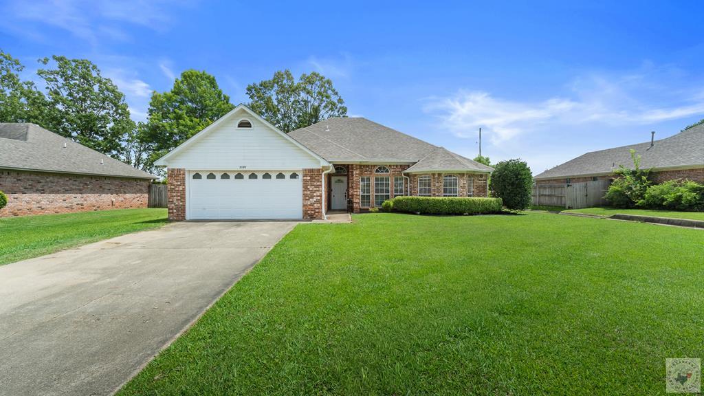 2102 Woodway Property Photo 1