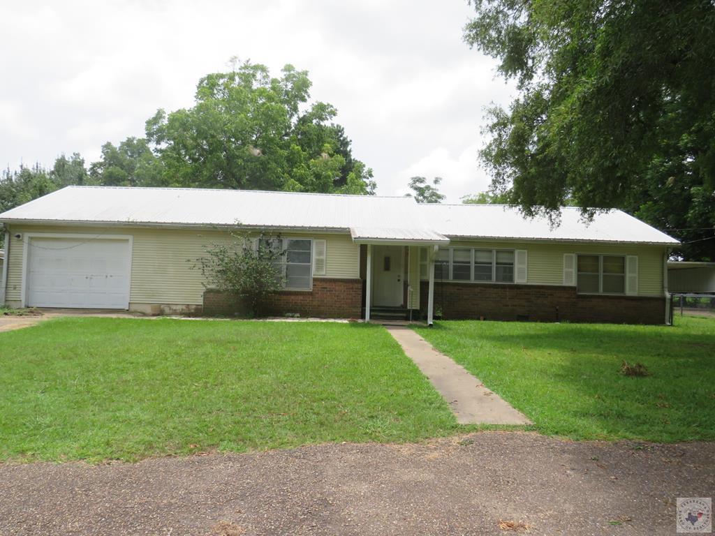 245 E Us Hwy 82 Property Photo 1