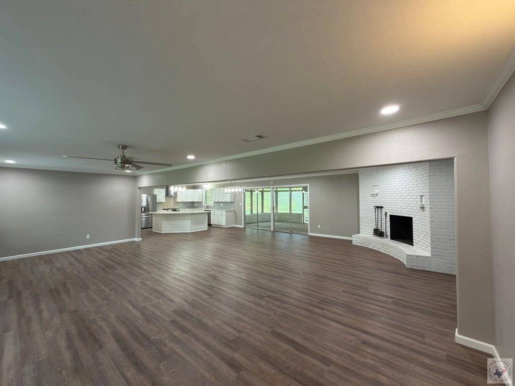 6416 Sugarhill Property Photo 2