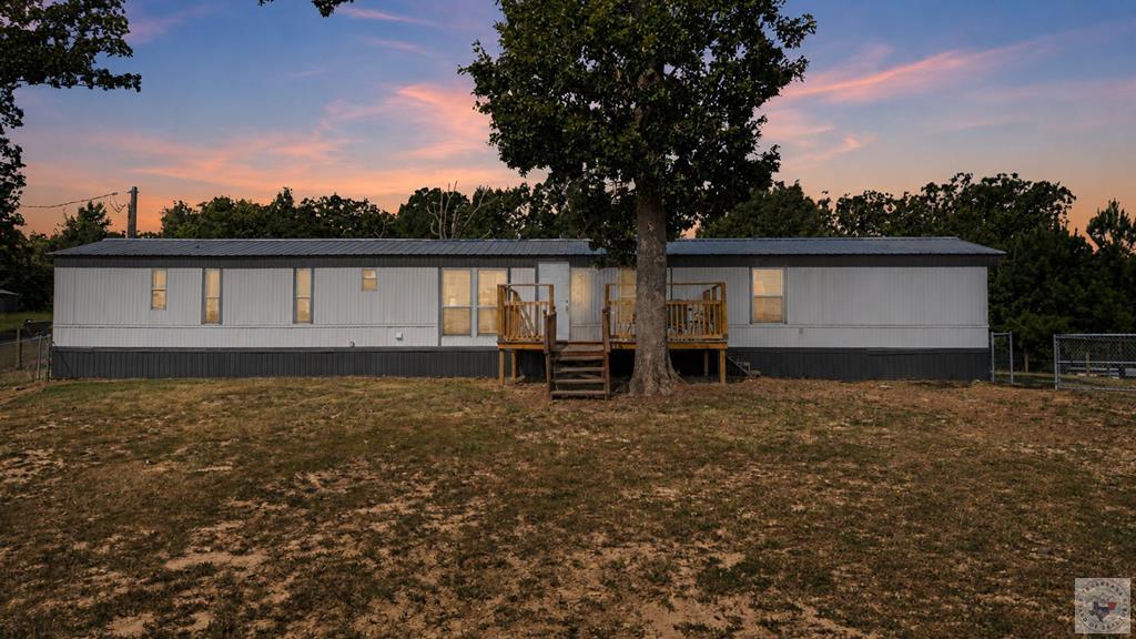 192 County Road 3664 Property Photo 1