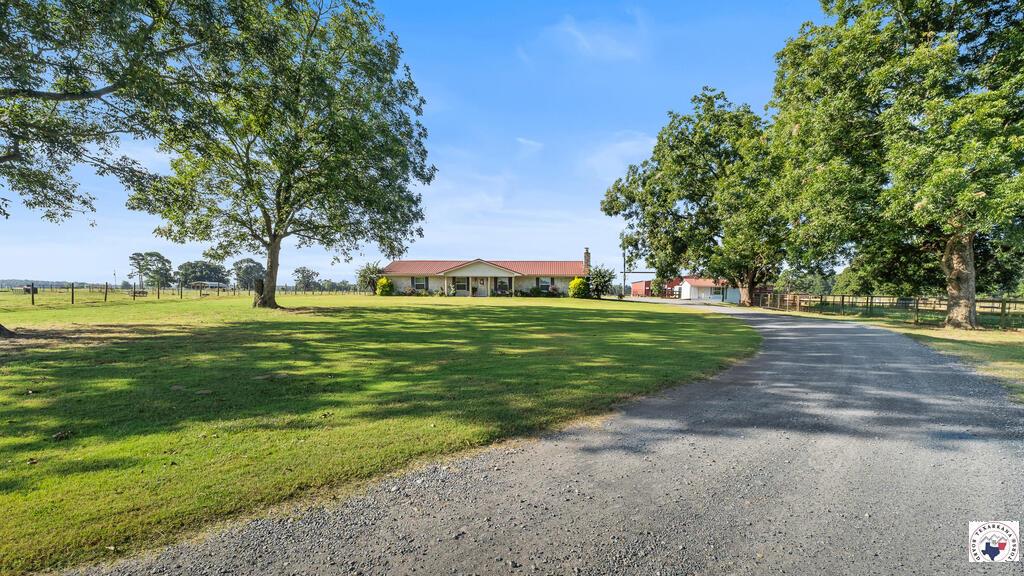 659 Highway 32 Property Photo 1