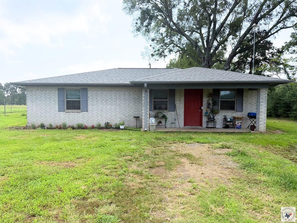9238 State Hwy 8 Property Photo 1