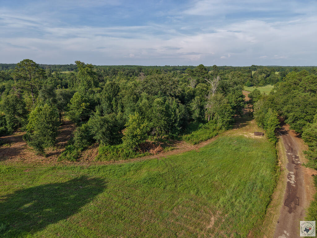 0000 Cr 1778 Property Photo 6