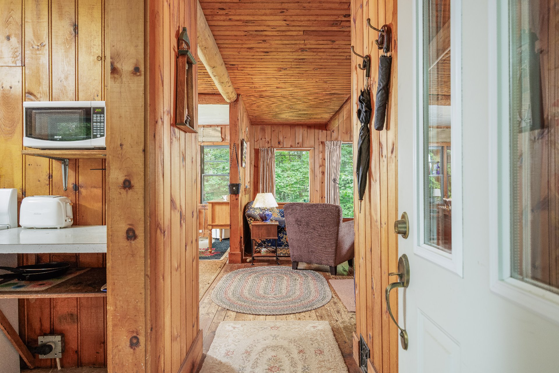 2093 Ch. De Dunany Property Photo 10