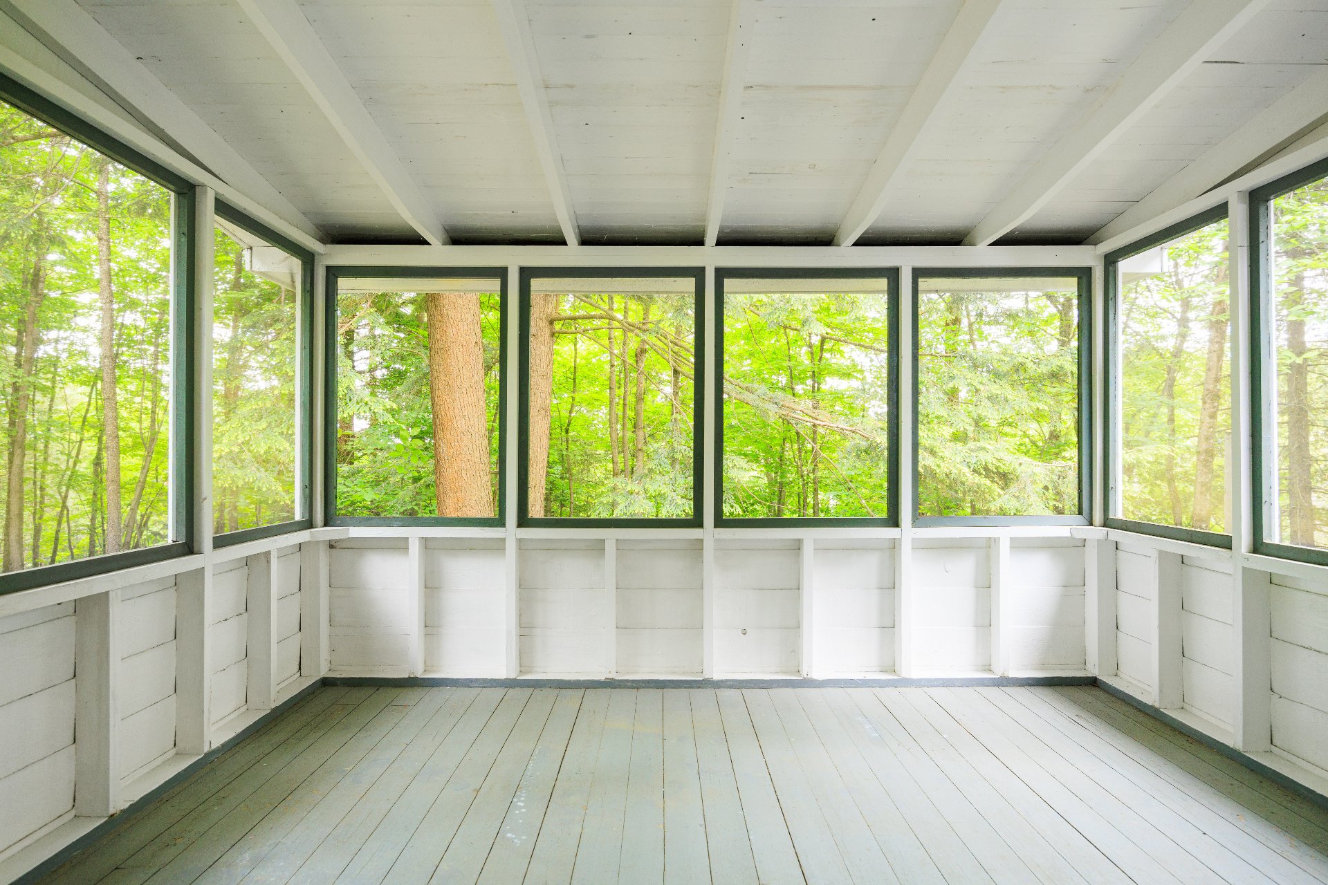 2093 Ch. De Dunany Property Photo 18