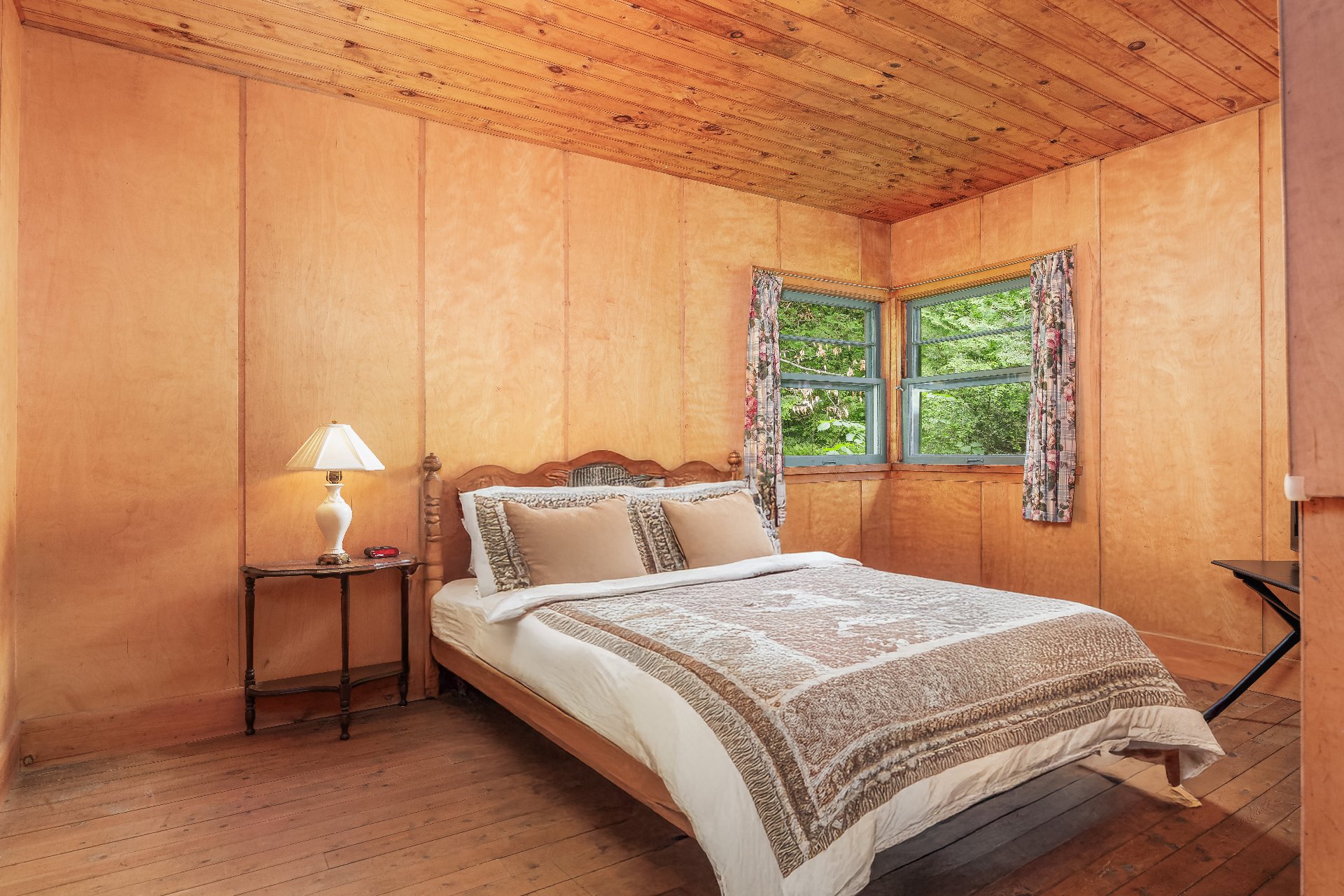 2093 Ch. De Dunany Property Photo 33