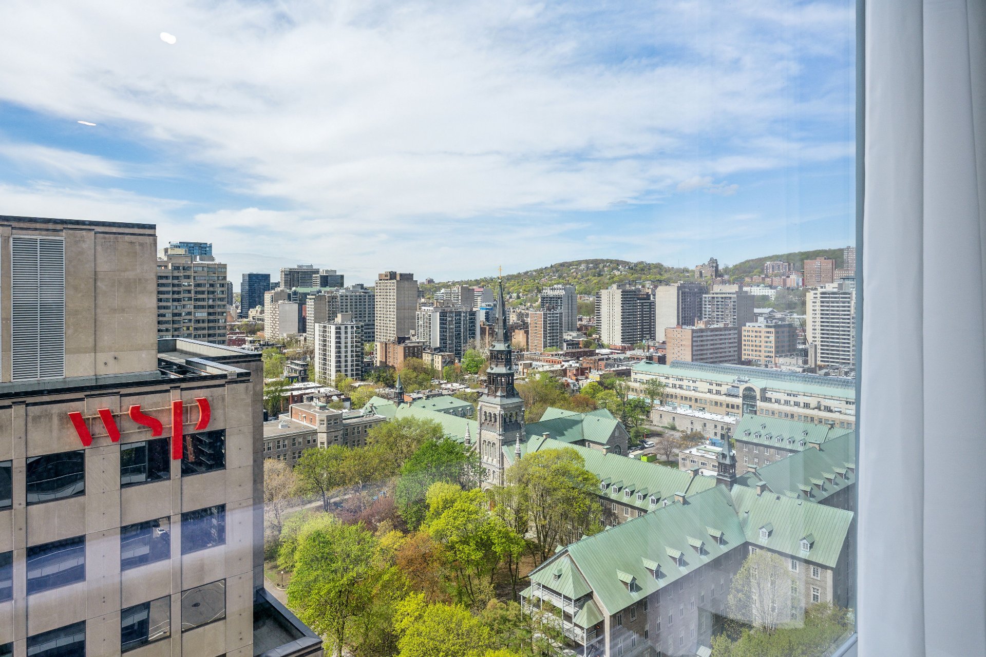 1500 Boul. René-lévesque O. 2109 Property Photo 4